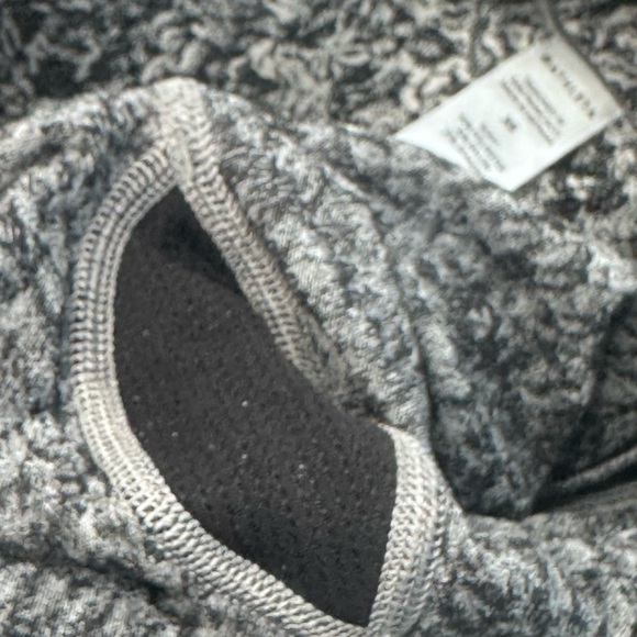 Athleta Salutation Stash Pocket 7/8 tights Size XS - Picture 6 of 8